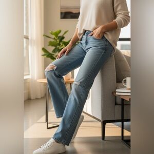 Marc by Marc Jacobs April Boyfriend Distressed Button Fly Jeans Size 26